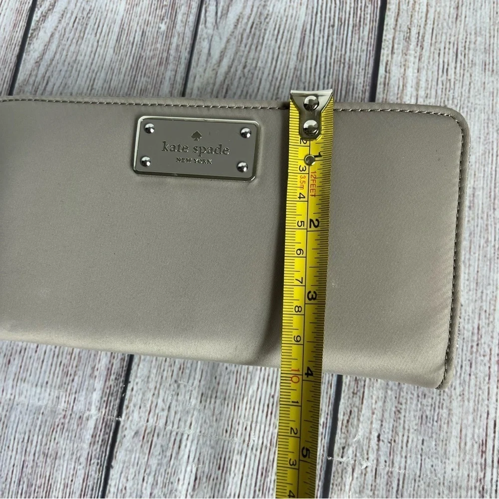 Kate Spade Wilson Road Taupe Wallet NWT